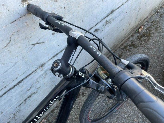 Biciclette: vélo  " Electrolux " 26' , 24vitesses – Usato da Ursy venduto da DK8 1