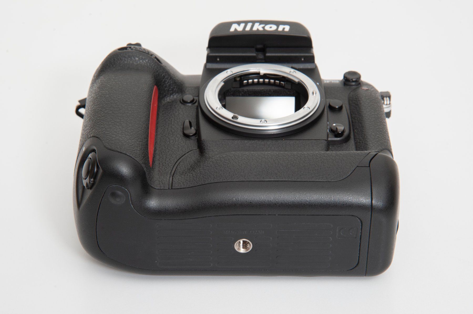 Nikon Fotocamera: Nikon F5 – Usato da Lausanne venduto da Phlox02 5