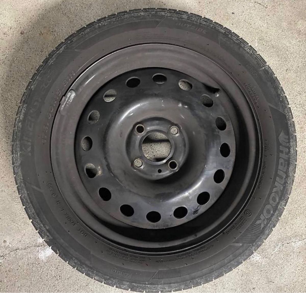 Pneumatici & Ruote complete: Nissan Micra Note - Sommerrad 15Zoll – Usato da Brüttisellen venduto da executiveimports