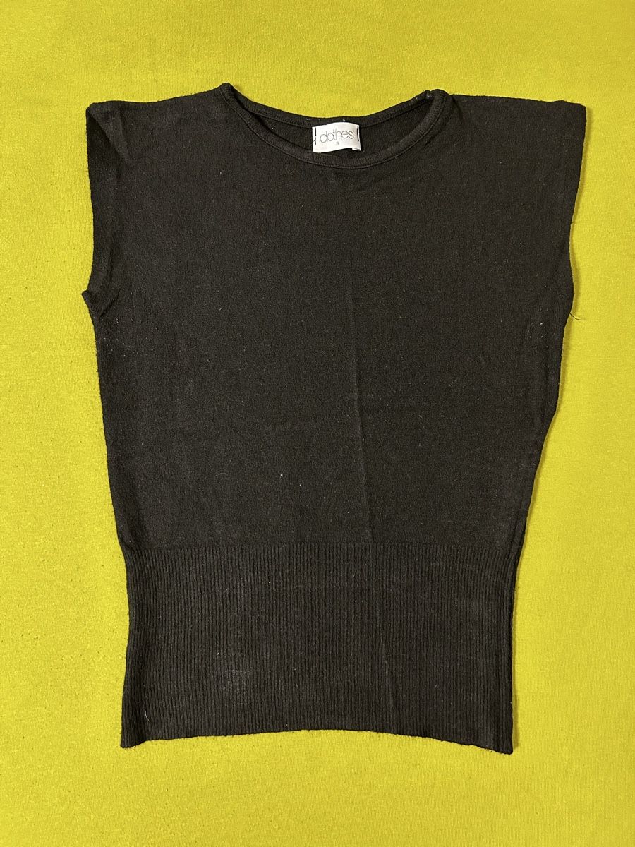 H&M T-shirt: Maglia – Usato da Gnosca venduto da poc_566q