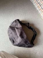 H&M Gürteltasche Hüfttasche Umhängetasche Schwarz