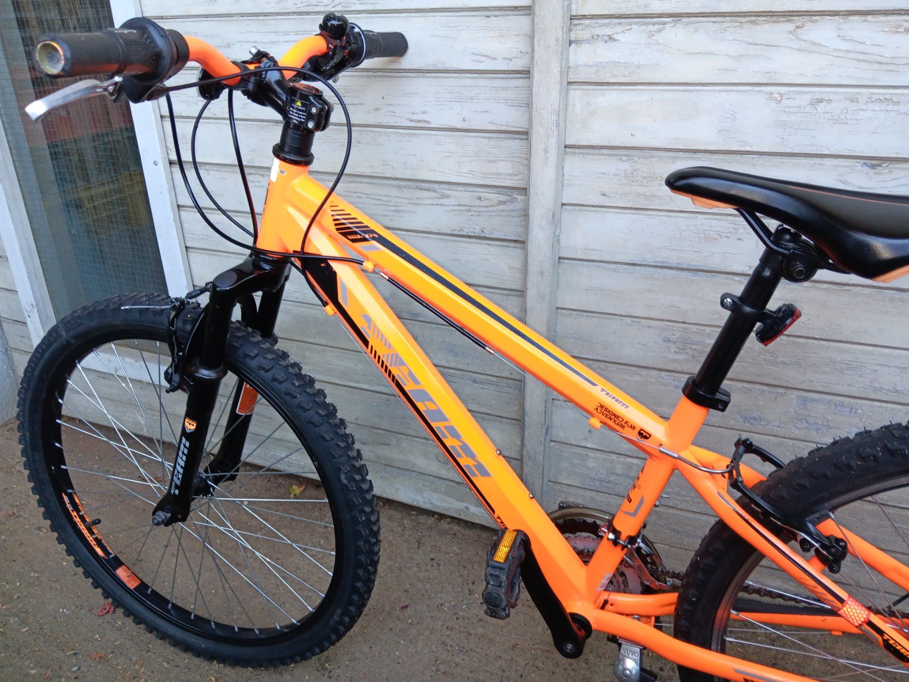 Biciclette: Velo TEAM DESIGND VOR ADVENTURE – Usato da Dietikon venduto da Sauber64 2