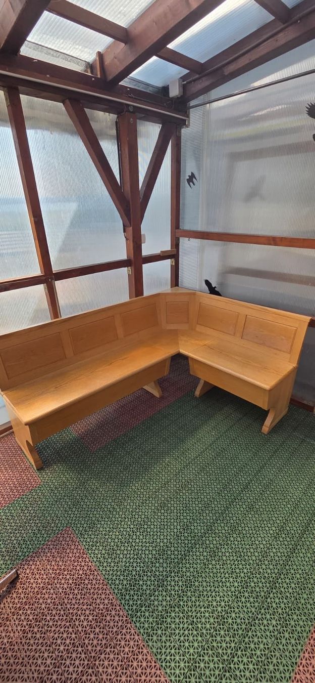 Bancs: Eckbank aus Holz – D'occasion à Worb par Oryon_Eyleen 1