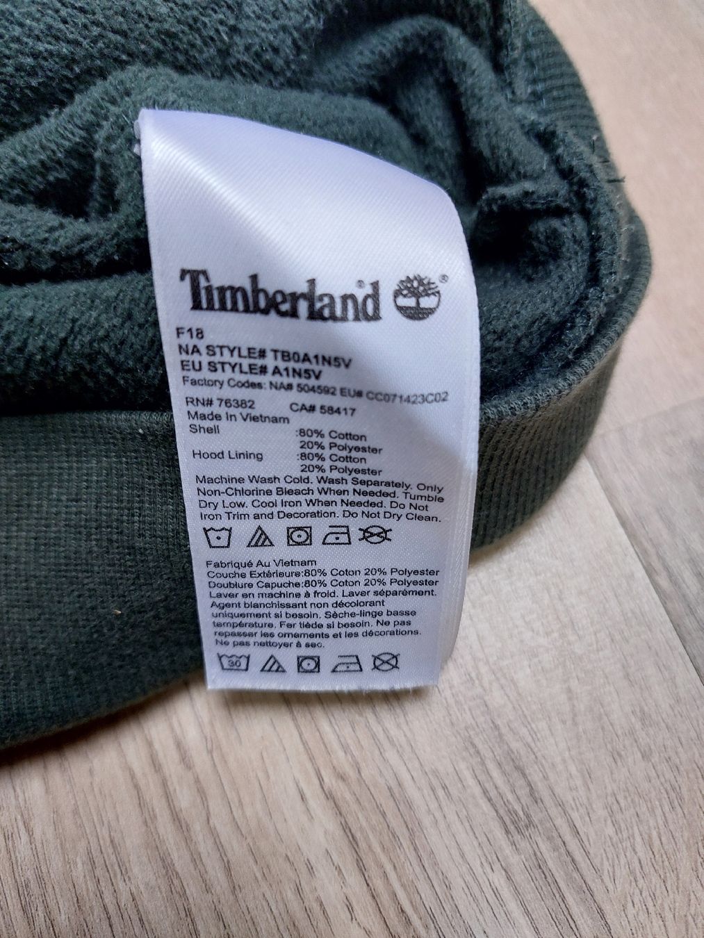 Pulls & Sweat-shirts: Hoodie Timberland – D'occasion à Cronay par Gildou 3