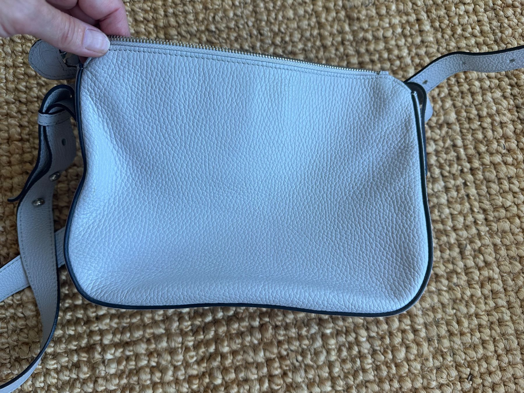 Abro Borse da donna: Abro Handtasche Leder hellgrau gebrauchter Zustand – Usato da Allenwinden venduto da Fun4you2 2
