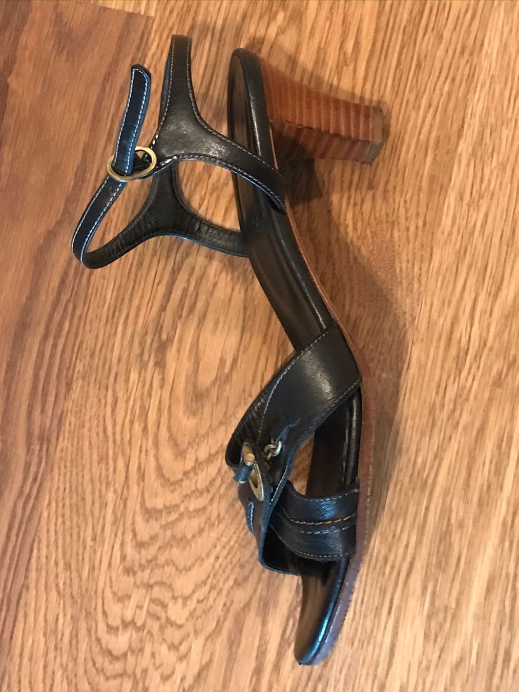Bally Damenschuhe: BALLY Sandals black leather 38 – Gebraucht aus Erlenbach ZH von topchick 1