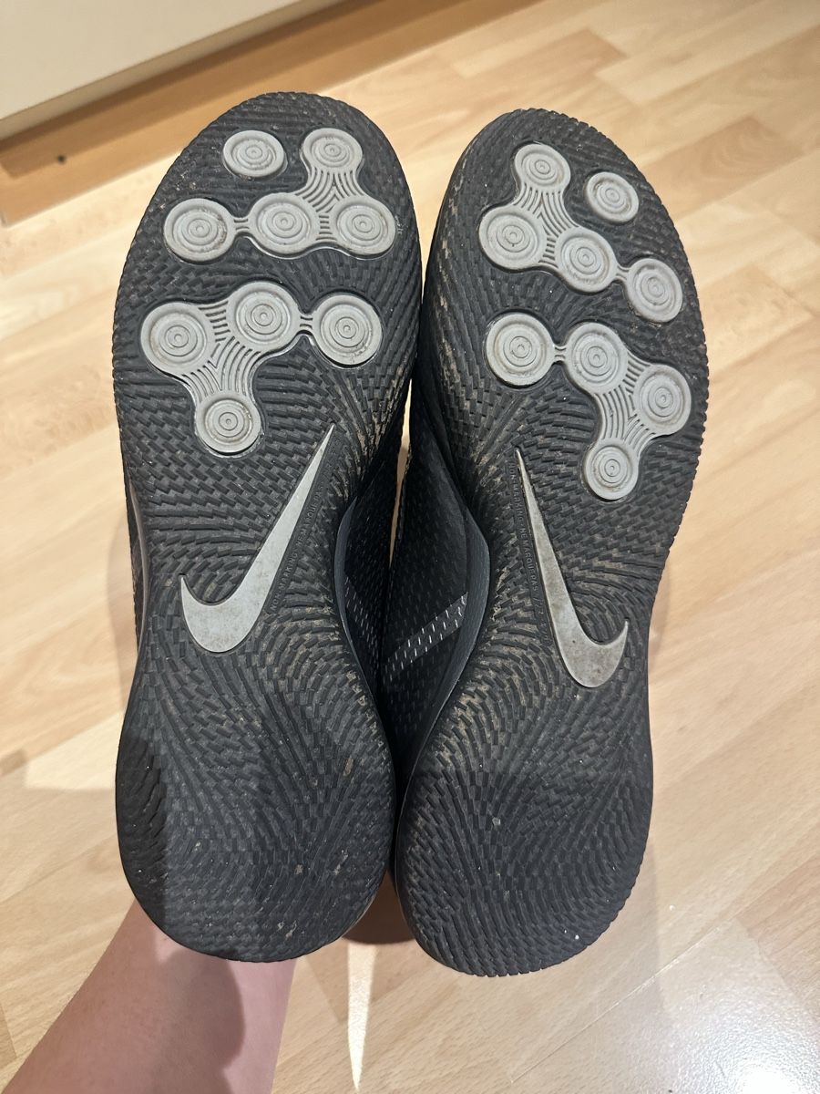 Nike Scarpe da uomo: Nike Phantom GT Gr. 43 – Nuovo (secondo la descrizione) da Uetendorf venduto da Gar_9pvy 4