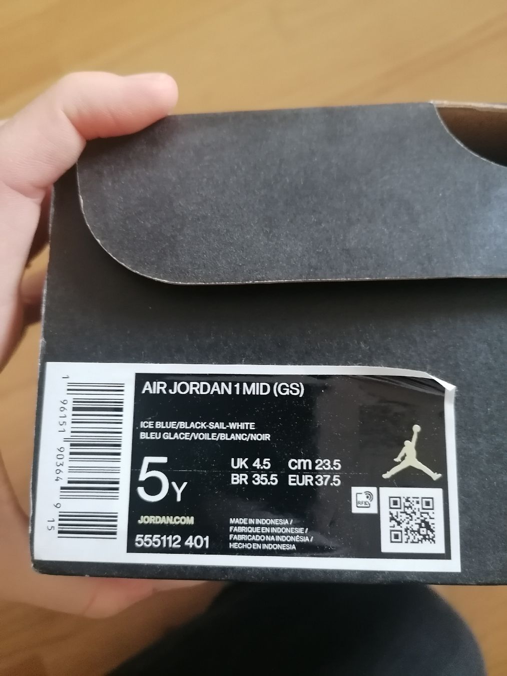 Jordan Scarpe per ragazzi: Nike Air Jordan – Usato da Sempach venduto da .1SecondBrands. 1