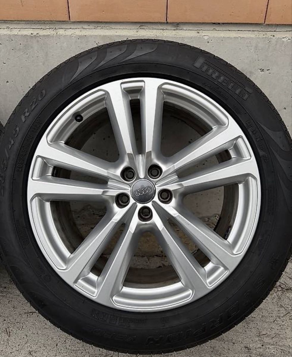 Audi Pneumatici & Ruote complete: Originale Audi Q7 Kompletträder – Usato da Strengelbach venduto da Kikiste 3