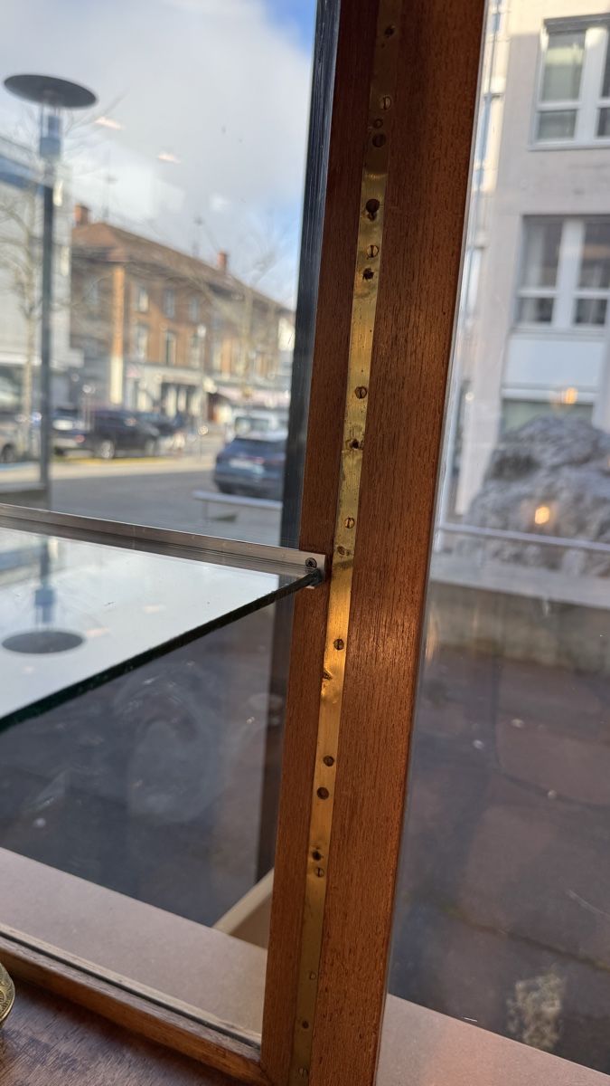 Vetrine: vitrine mid century vintage – Usato da Kreuzlingen venduto da armo2929 1