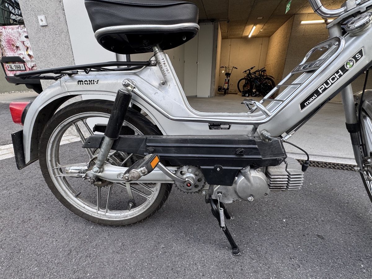 Puch Ciclomotori: Mofa Puch Maxi S silber mit Ausweis – Usato da Schänis venduto da Sausen 4