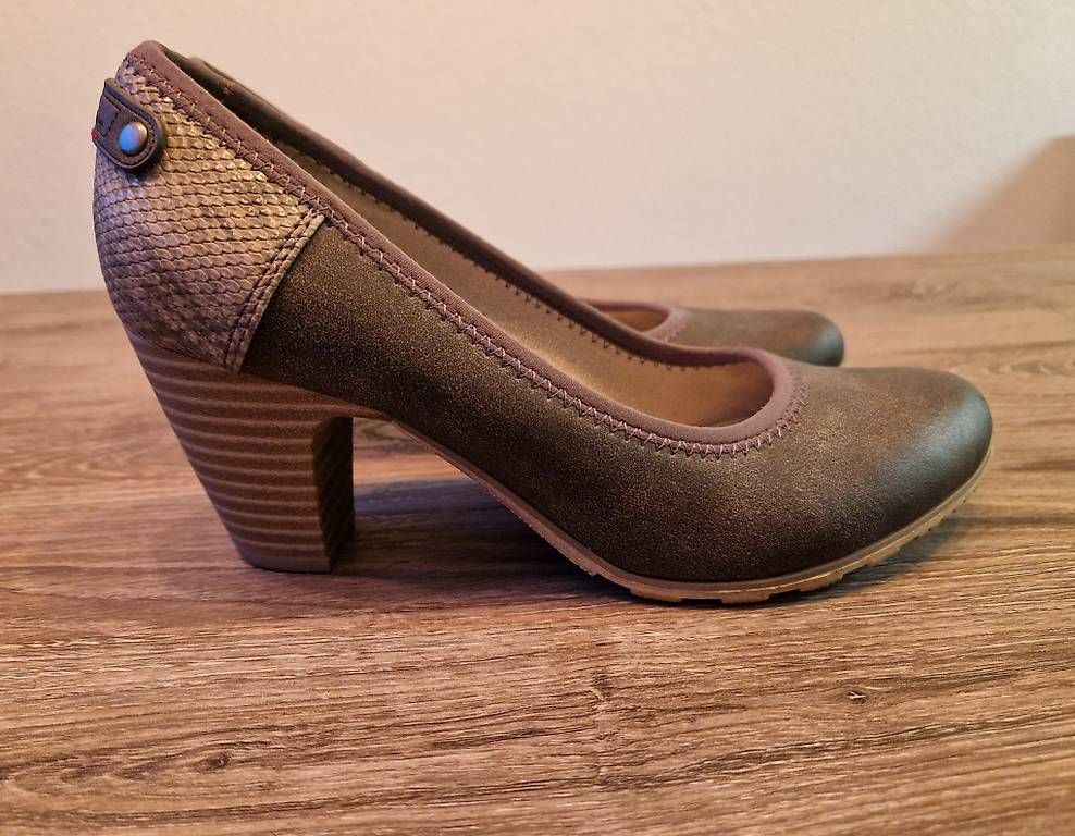 S.Oliver Scarpe da donna: S'Oliver Pumps Gr. 36 – Usato da Spiez venduto da tweety033