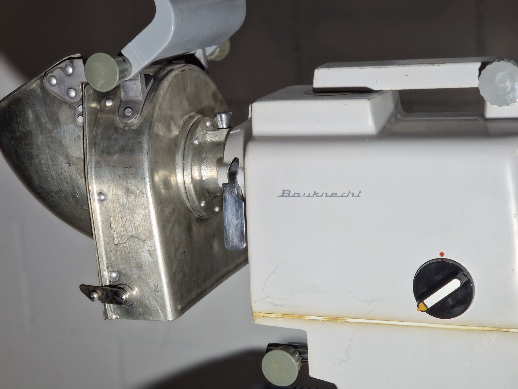 Küchengeräte: Bauknecht Gemüseschneidmaschine – Gebraucht aus Neuendorf von Tuba2901 2