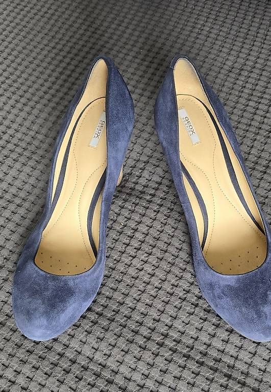 Damenschuhe: Geox Damenschuhe Rauleder blau Gr. 41 – Gebraucht aus Boll von BernerIn_89 3