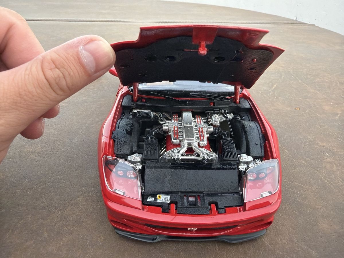Bburago Modellini d'auto: Ferrari 550 Maranello - 1/18 - Bburago – Usato da Wolfwil venduto da Rolex1 6