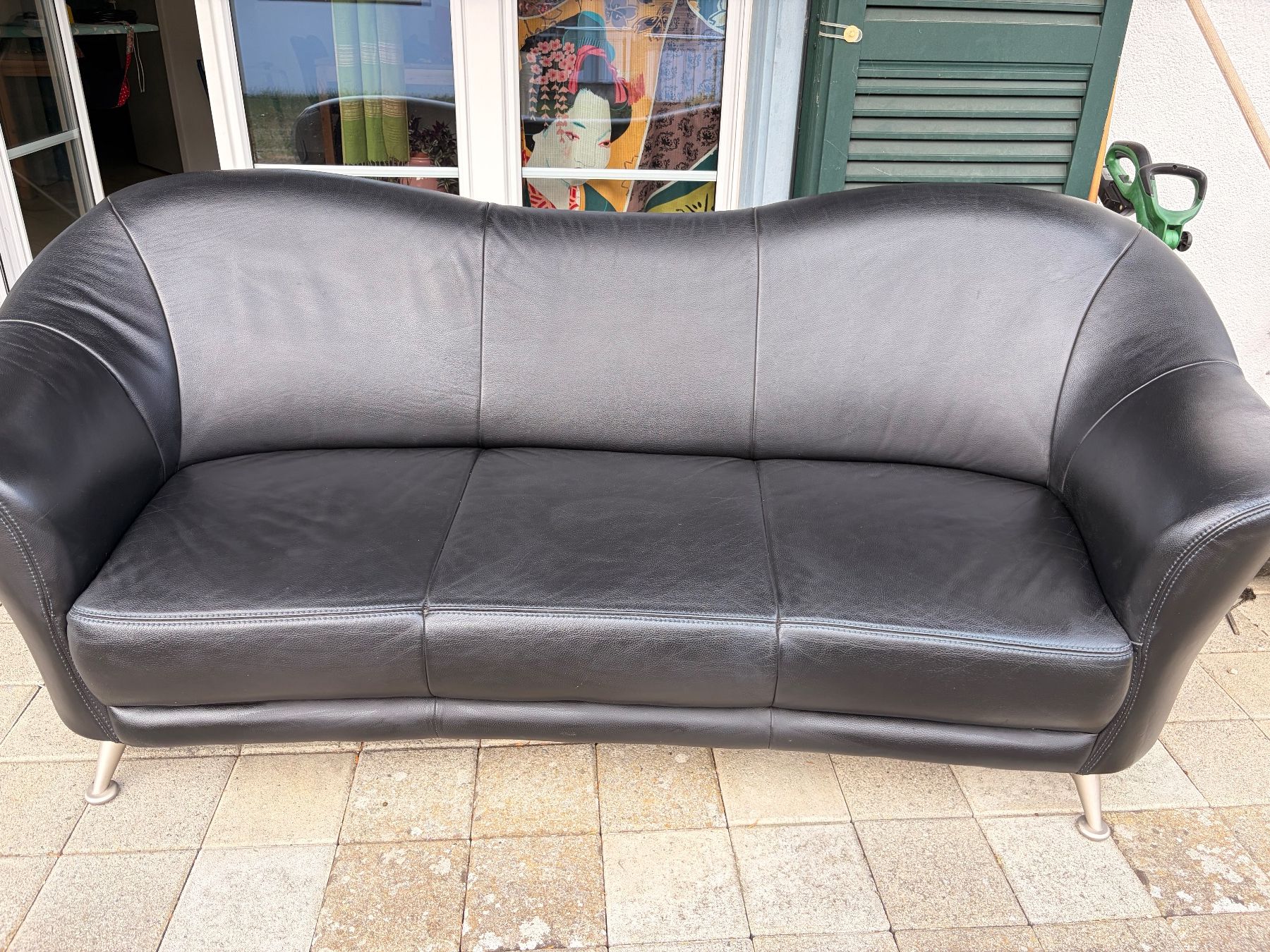 Divani: Ledersofa, gebraucht  - schwarz mit blauer Naht – Usato da Aarburg venduto da Mel_zs28