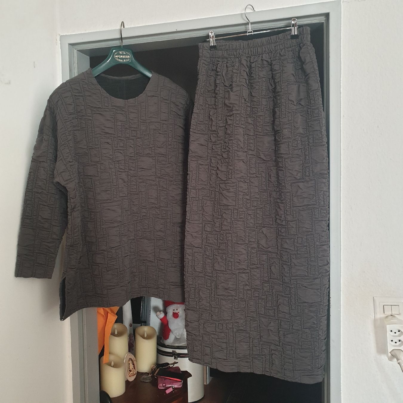 Robes: IZU schönes Set, Gr. M – D'occasion à Frenkendorf par Moon111