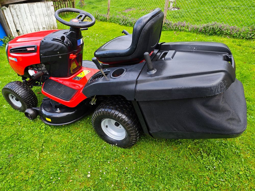 Jonsered Rasentraktor 97cm Schnittbreite mit Mulchkit Kaufen auf Ricardo