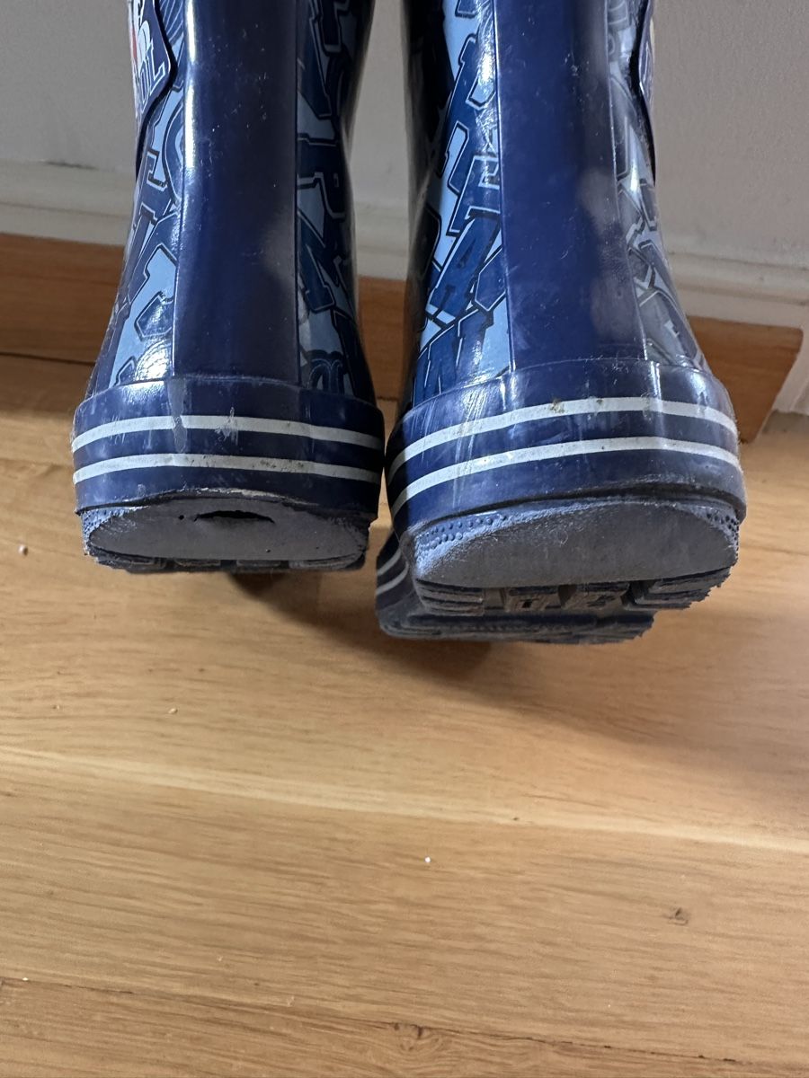 Scarpe per ragazzi: Paw Patrol Rain Boots, Size 30 – Usato da Horgen venduto da ger_2y92 4
