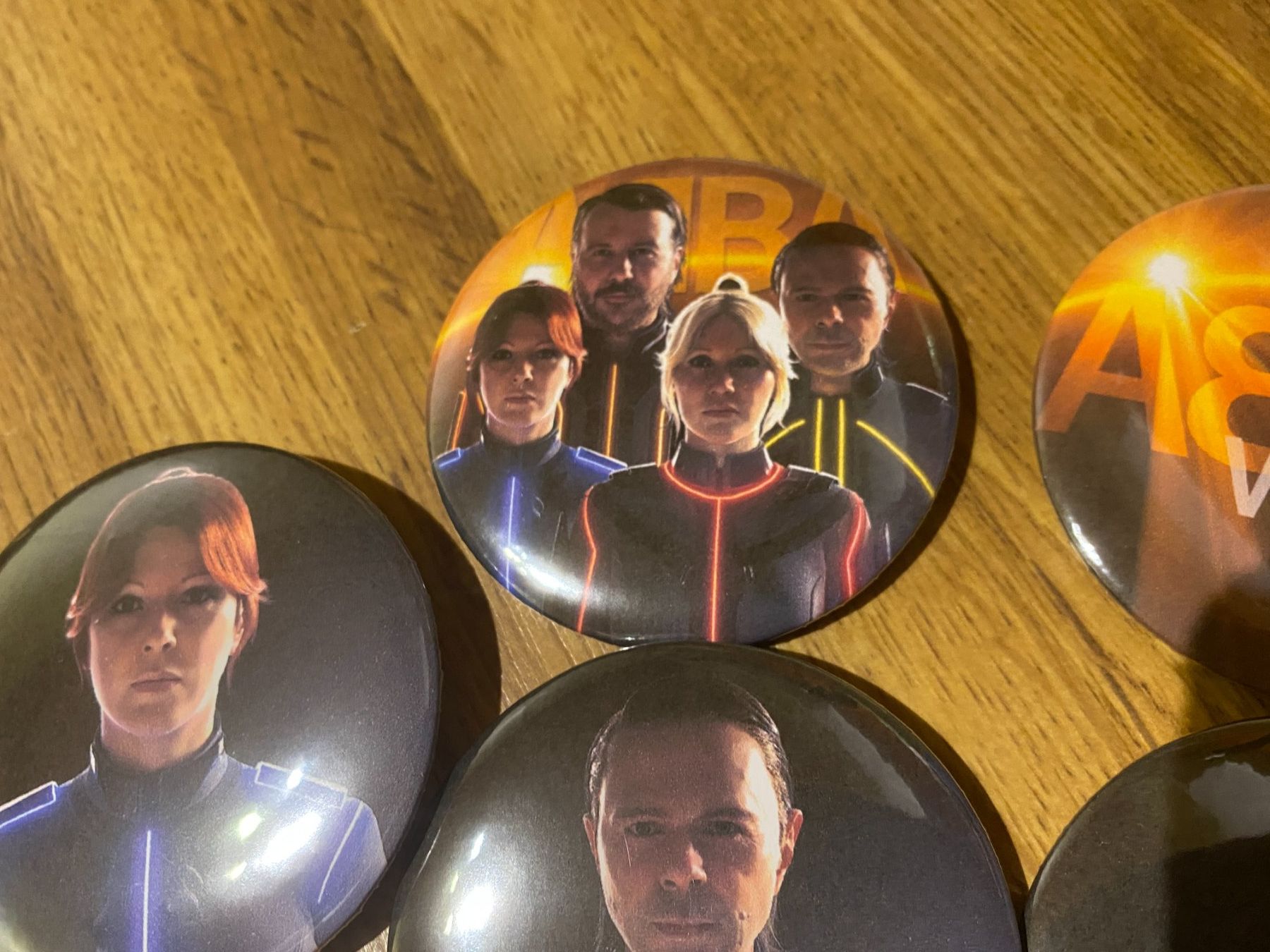 Placchette & Badge: Abba Voyage PIn Badges – Nuovo (secondo la descrizione) da Basel venduto da FatCatPacksTheRatt 5