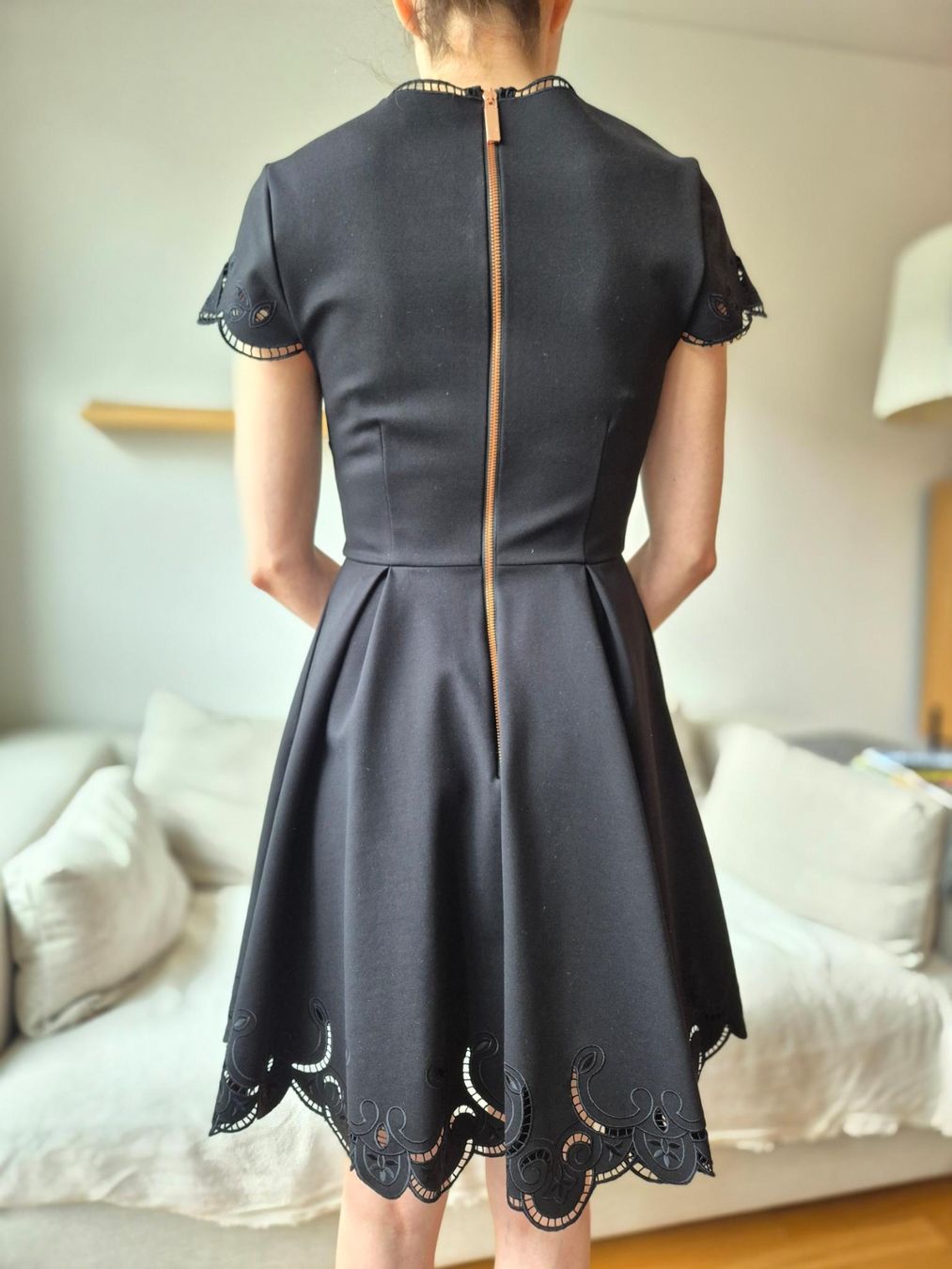 Ted Baker Vestiti: Ted Baker London Kleid (Original) – Nuovo (secondo la descrizione) da Zug venduto da shoppingqueen10 2
