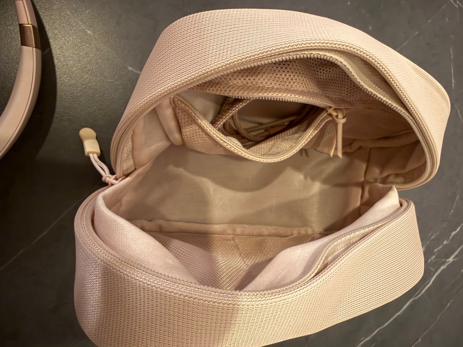 Beats Cuffie: Beats Studio3 Kopfhörer Kim Kardashian hellrosa – Usato da Erlen venduto da med_yf6g 3