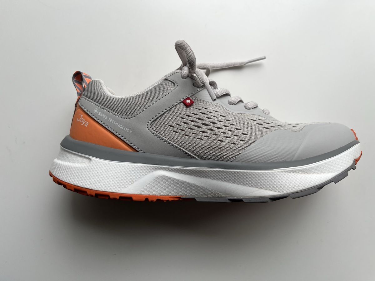 Scarpe da donna: Veloce light grey, Joya Sneakers – Usato da Bern venduto da Economic-spider
