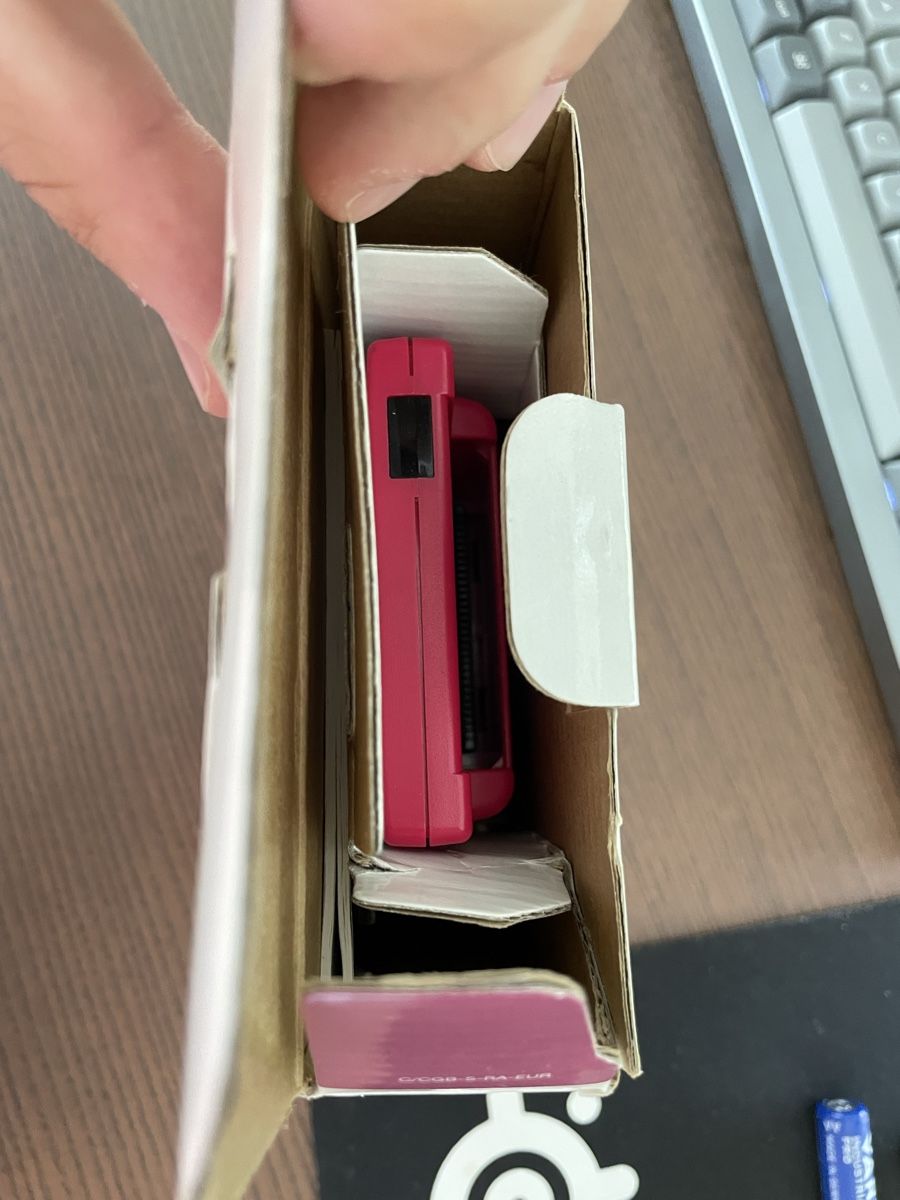 Nintendo Konsolen: Gameboy Color With Original Box! – Gebraucht aus Kloten von  1