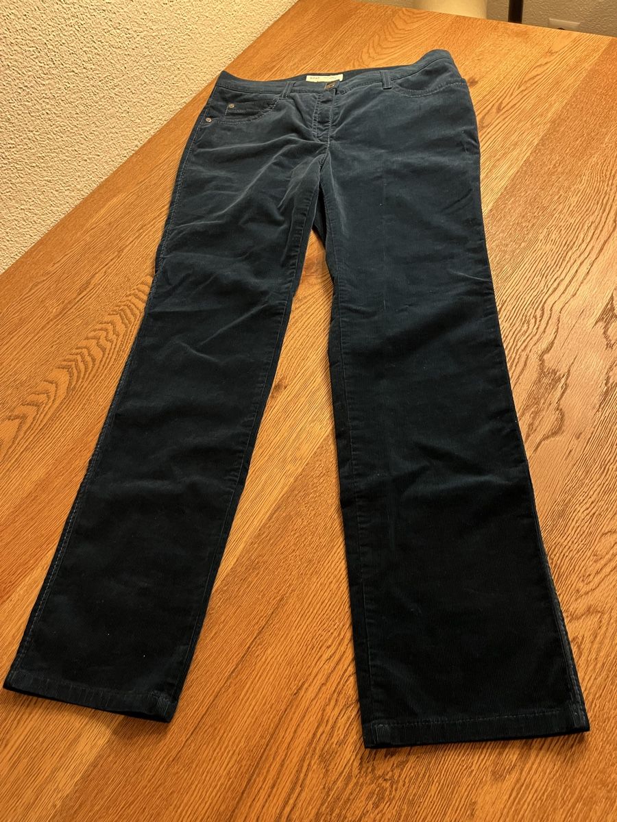Hosen: Hose Manchester  – Neu (gemäss Beschreibung) aus Schliern b. Köniz von medion3098 1