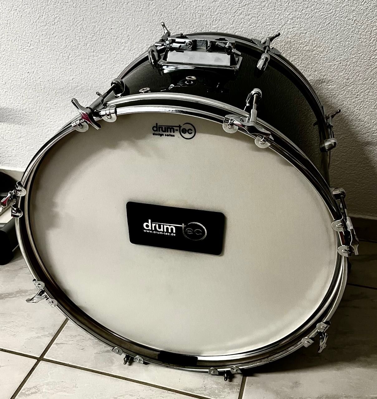 Instruments de musique: E-Drum Set – D'occasion à Zuchwil par Speaker0 2