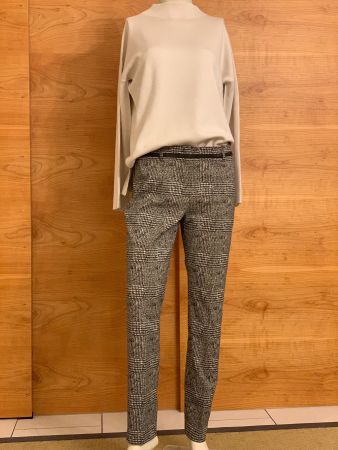 City-Chino mit dekorativem Karomuster von Laurel