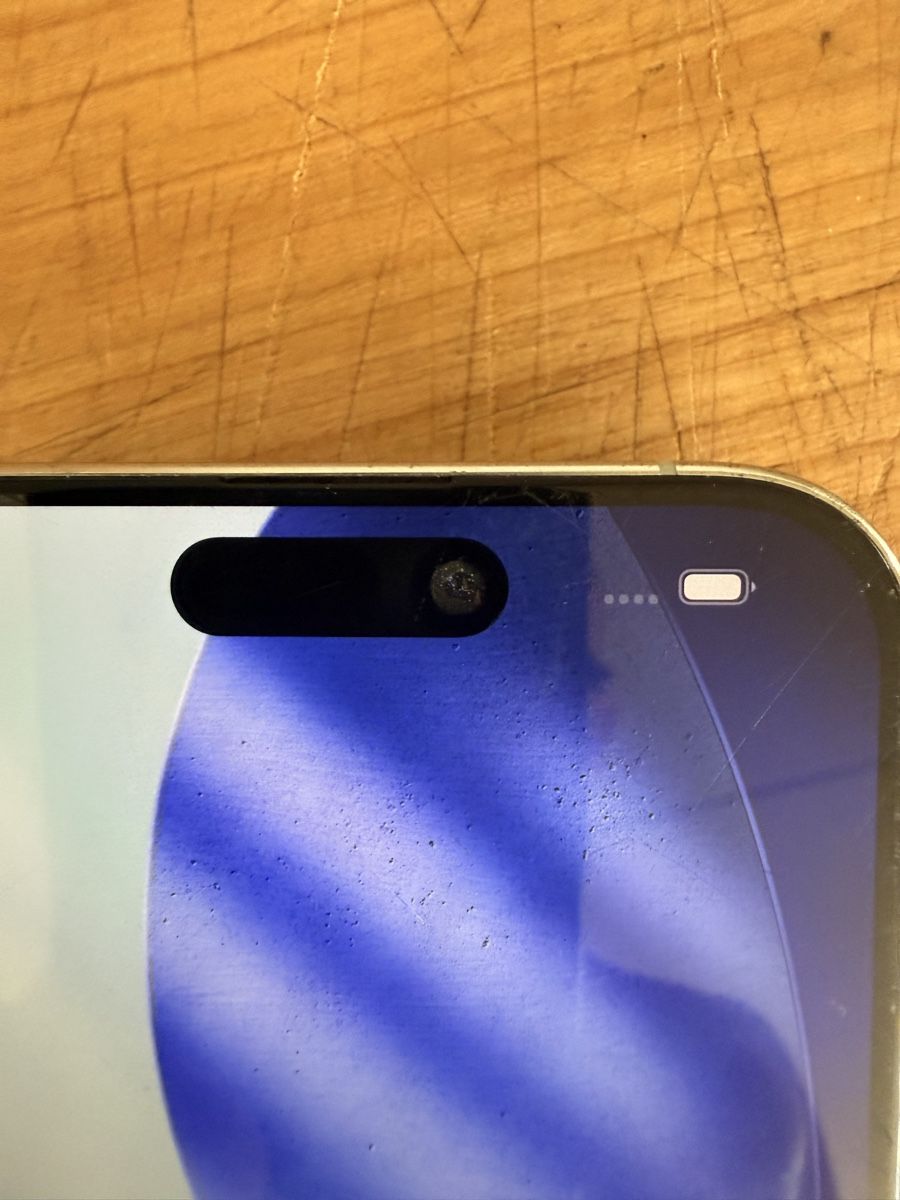Apple Portables: iPhone 15Pro 128GB weiss – D'occasion à Zürich par Moreandmore 5