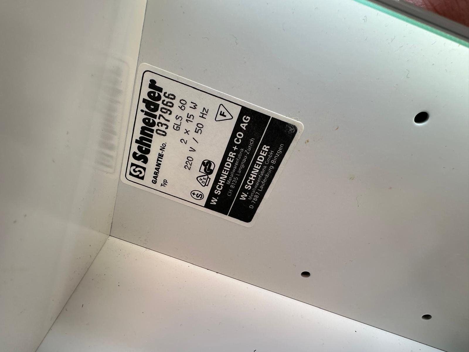 Schneider Armadietti a specchio: Spiegelschrank Schneider – Usato da Spreitenbach venduto da Space_X 6