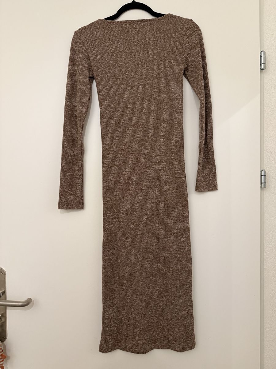 Mango Vestiti: Strickkleid Mango braun gerippt – Nuovo (secondo la descrizione) da Zürich venduto da mha_mx9n 2