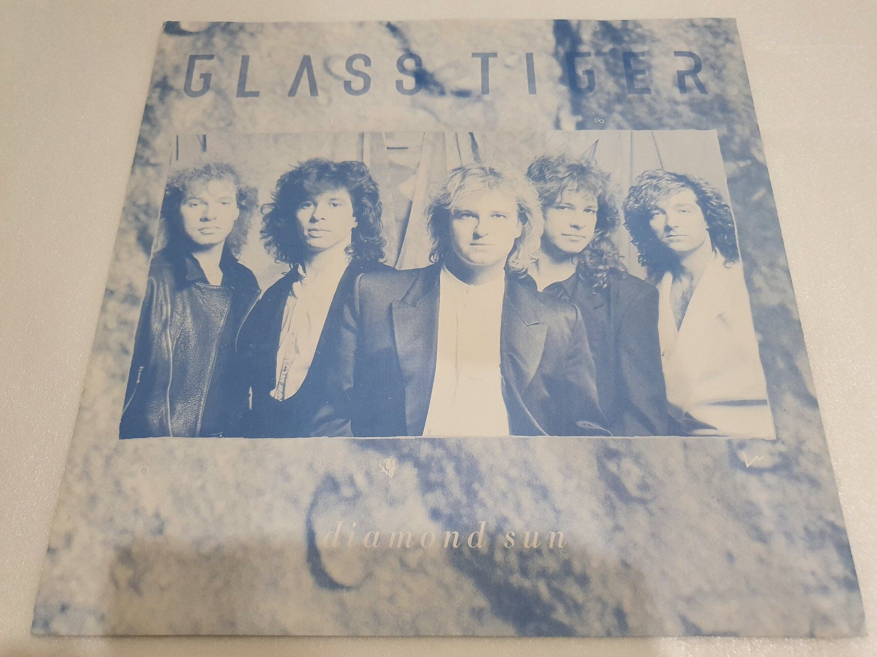 Dischi in vinile: Glass Tiger – Diamond Sun – Usato da Uster venduto da Vinyl-Leidenschaft 2