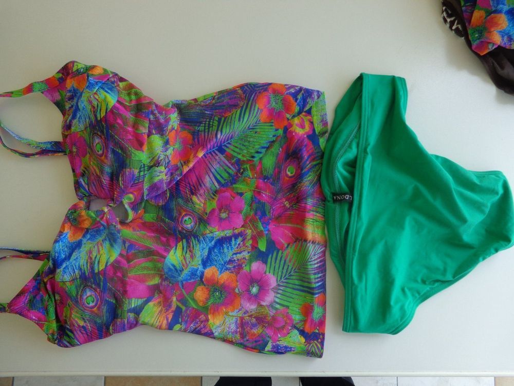 Damen Tankini, 3 teilig, Gr. 38 Kaufen auf Ricardo