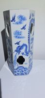 Chinesische Vase mit Drachen