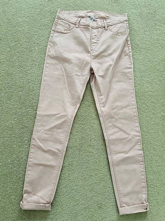 Jeans: 3 Jeans in Gr. 36; Damen – Usato da Hettlingen venduto da Speedy79 1