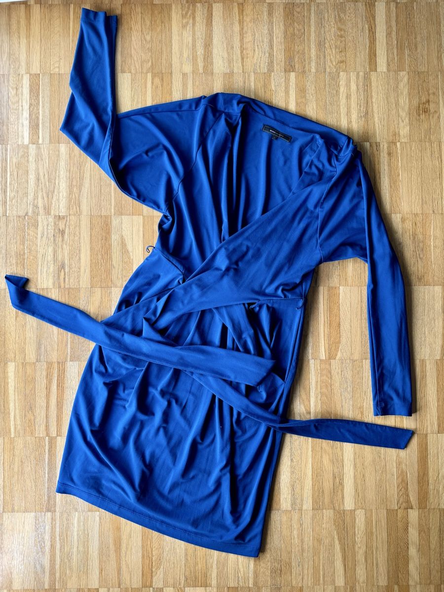 Vestiti: Robe BCBG Maxazria S – Usato da Moutier venduto da CaatSerra