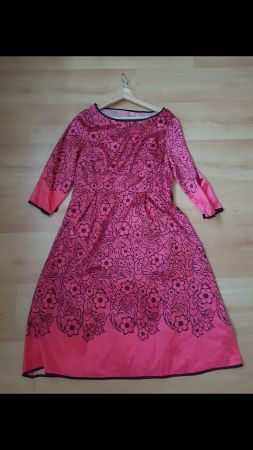 SCHÖNES KLEID GR. XL