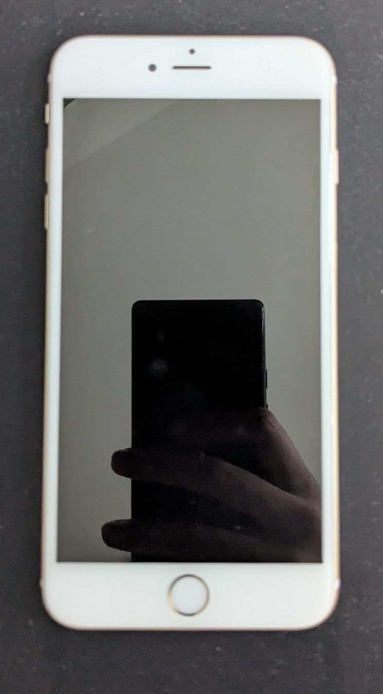 Apple Handys / Smartphones: iphone 6 plus – Gebraucht aus Zürich von enri23 3