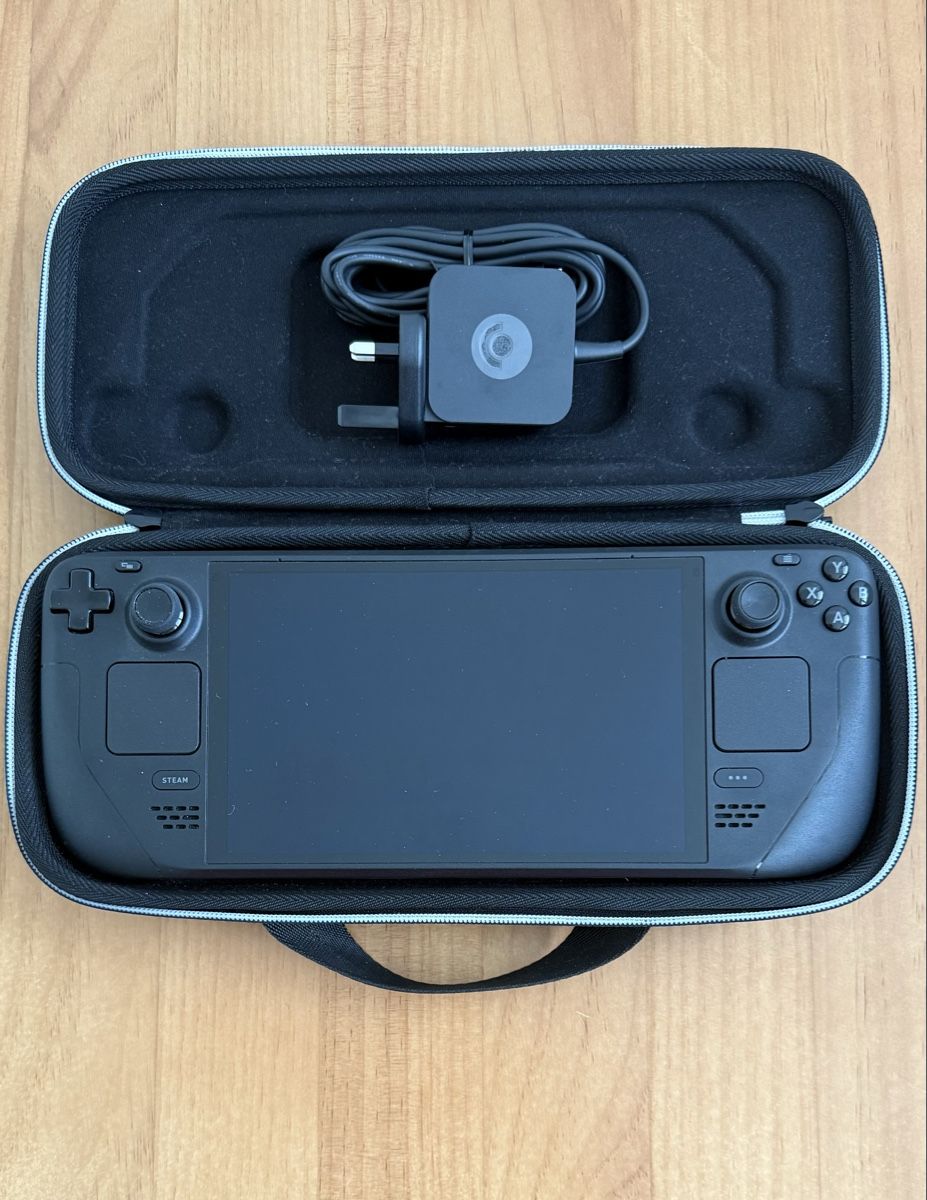 Valve Konsolen: Steam Deck Oled 512GB console portatile, ottime condizioni – Gebraucht aus Buchs AG von Kuresitinah