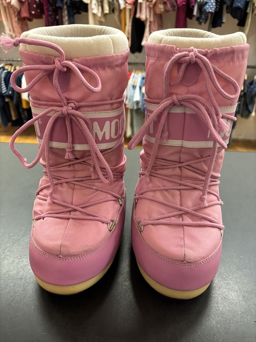 Moon Boot Schuhe für Mädchen: Moon Boot Rosa, Grösse 31-34 – Gebraucht aus Büren an der Aare von Nikito2001 4