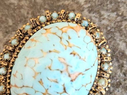 Spille & Fermagli: Vintage Modeschmuck Brosche – Usato da Wohlen AG venduto da Colina 7
