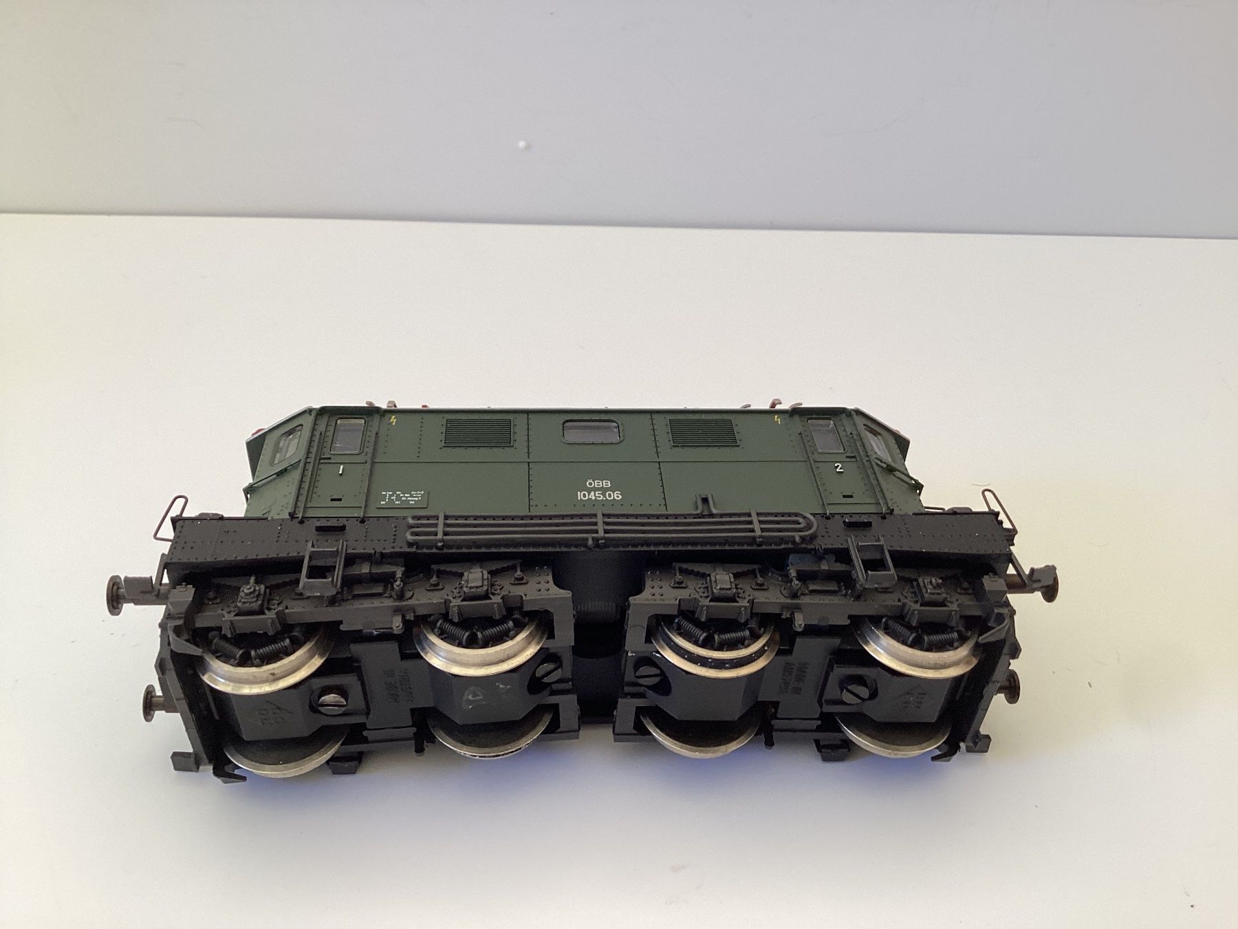 Roco Modellini di ferrovie: Roco 43530 ÖBB 1045.06 H0 1:87 – Usato da Effretikon venduto da simtek_de 3