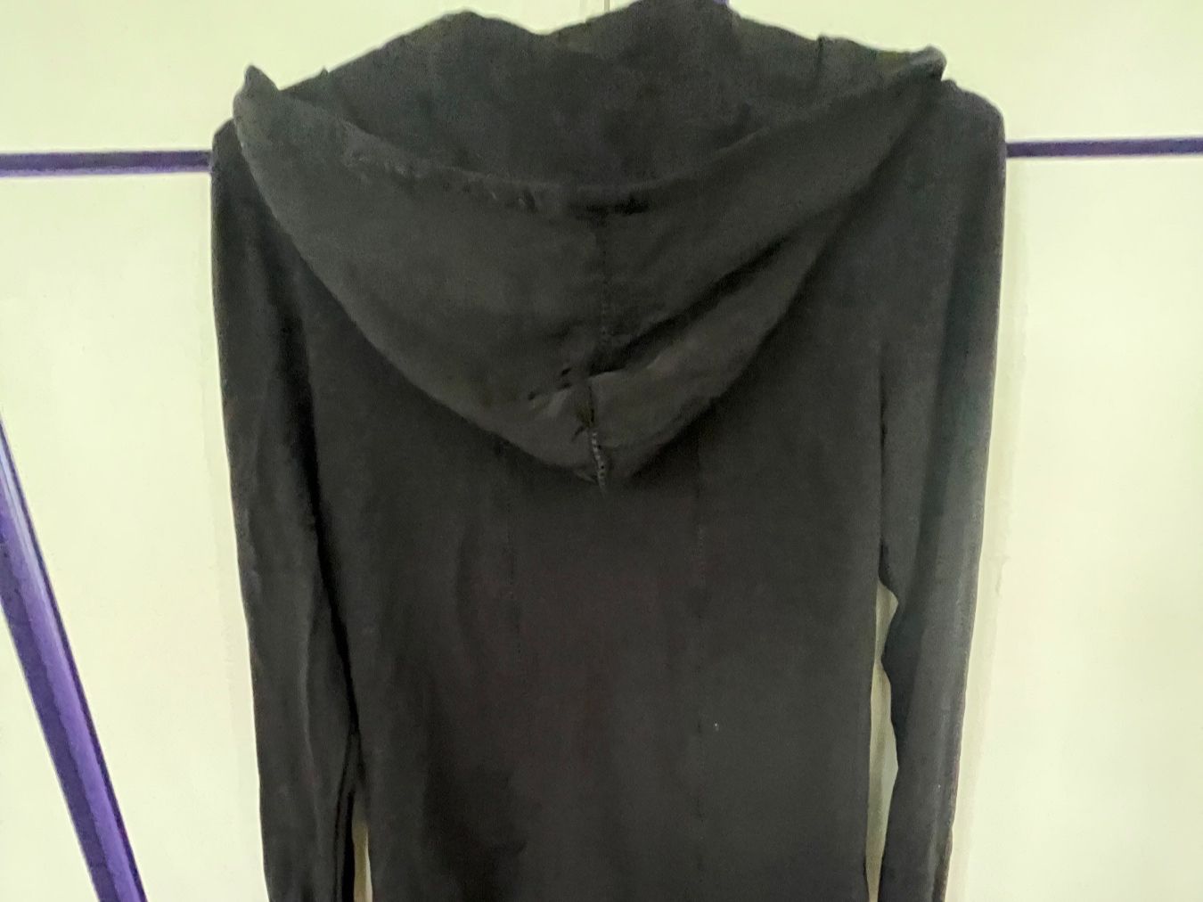Nile Tuniche: Schwarze Damen Tunika mit Kapuze, – Usato da Biel/Bienne venduto da linette78 2