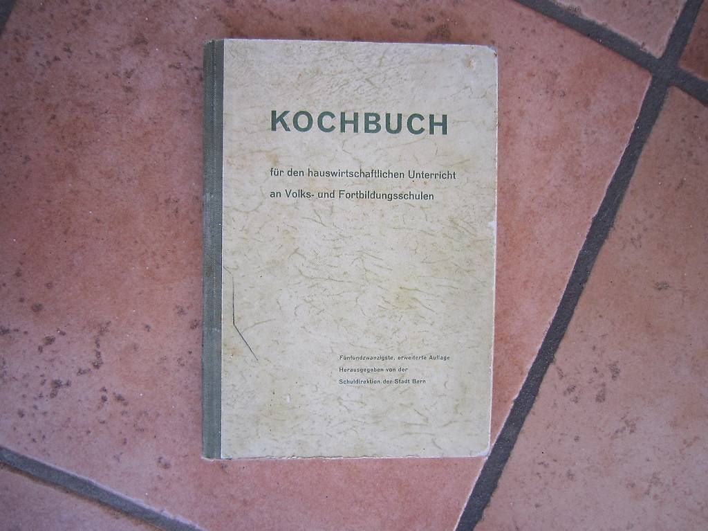 Libri: Berner Kochbuch  1958 – Usato da Neuenegg venduto da Heggi0
