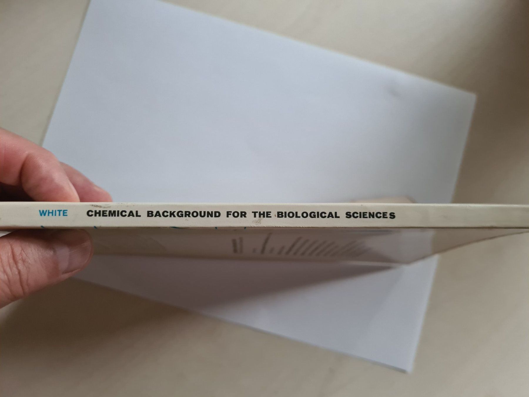 Bücher: Emil White "Chemical background for the biological sciences" – Gebraucht aus Zürich von ste_sk6k 2
