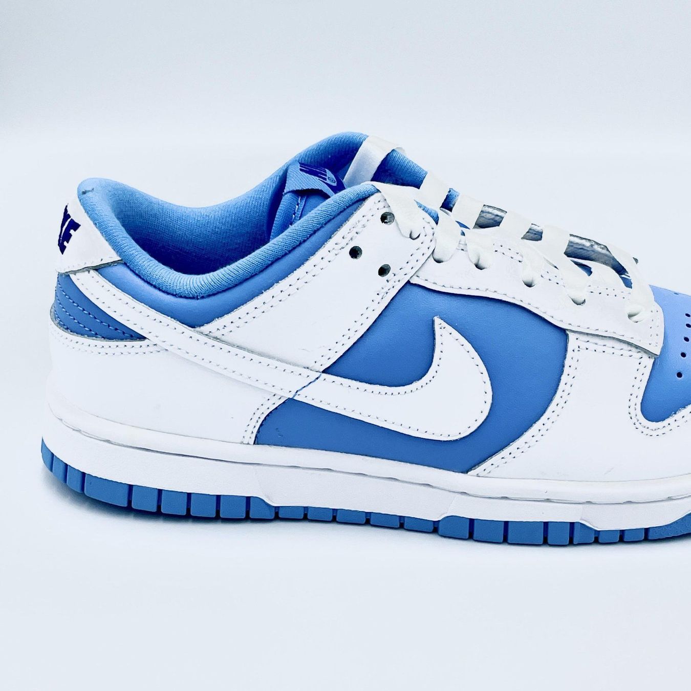 Nike Scarpe da donna: Nike Dunk Low Reverse UNC EU 36.5 – Nuovo e nell'imballaggio originale da Erlinsbach venduto da sasneakers 2