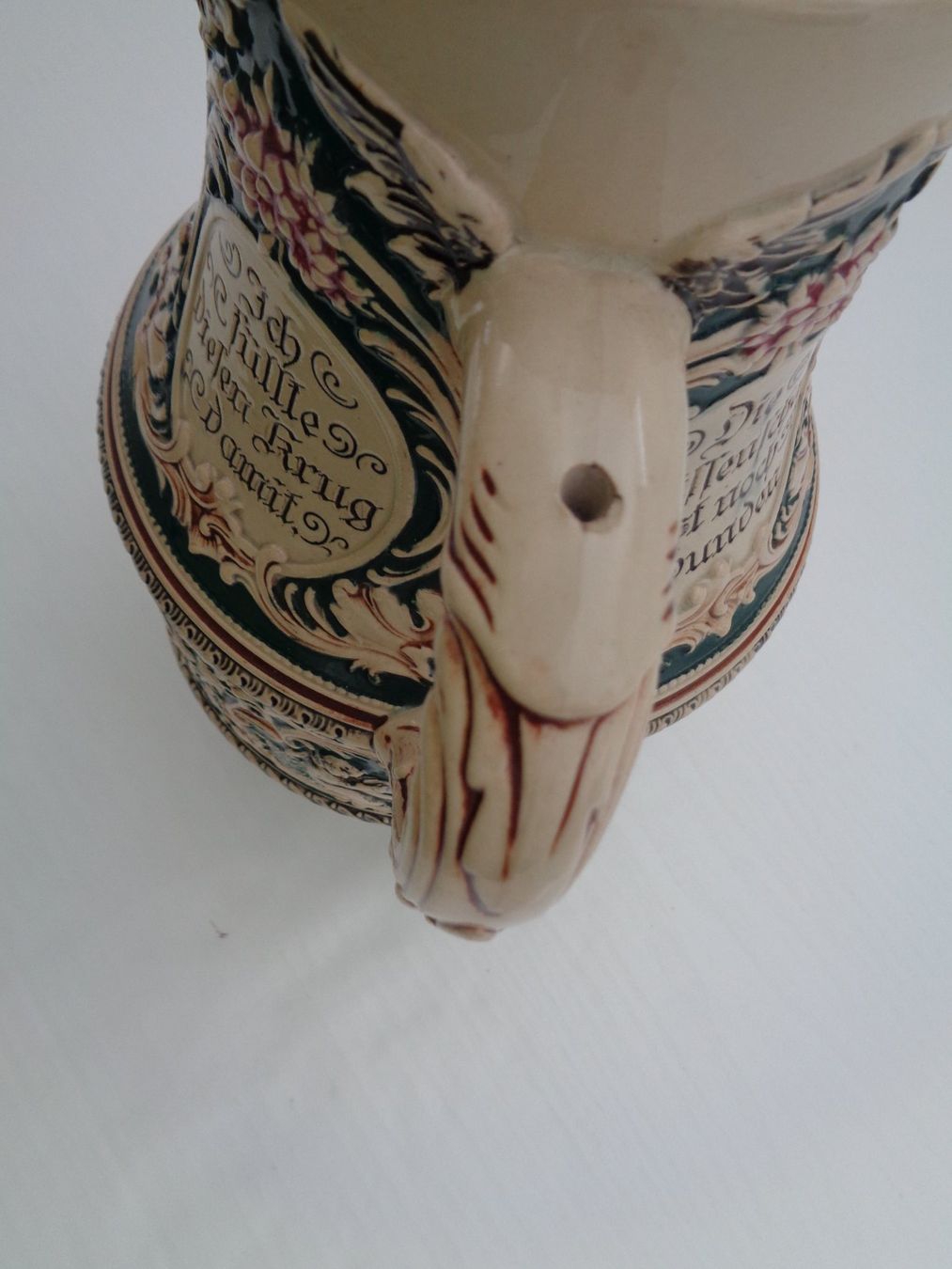Caraffe: Alter Keramikkrug mit Engel Relief - 2.7 Liter – Usato da Chur venduto da omonia 4